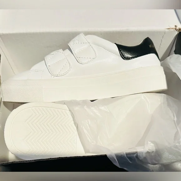 New Kurt Geiger White Leather Sneakers Size 2 - Picture 4 of 9